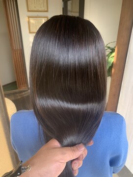 ソティラス(Sotiras) ストレートヘアー