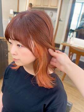 ネオリーブ クーロ(Neolive curro) インナーカラーイヤリングカラー×美髪ボブ[横浜/東神奈川]