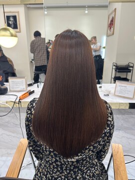 シェノン サントル(CHAINON CENTRE) レイヤーカット/デザインカラー/オリーブベージュ/ウェットヘア