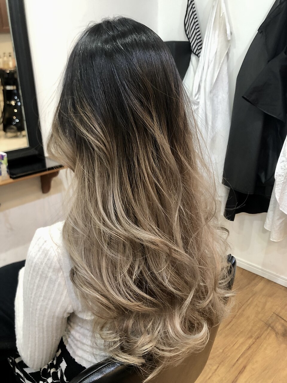 グラデーションカラー：L197170877｜ホットペッパービューティー