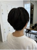 丸みが可愛い短めマッシュショート