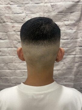 グレイスフル バーバープラチナム 六本木店(Graceful Barber platinum) メンズ/フェード/パートスタイル/七三分け/短髪/ショート