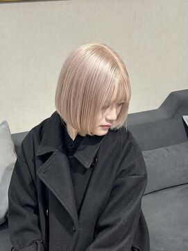 ローレン(Lolen.) ホワイトミルクティー/似合わせカット/ショートボブ