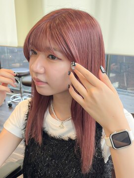 マンプス ピンクカラー/顔周りカット