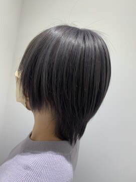 ルルバイアズール 草加店(LULU by azule) ダブルカラー，ダークグレー，モードヘア【草加】