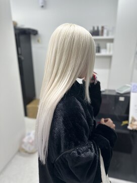 エゴ 池袋(EGO) ホワイト/エクステ