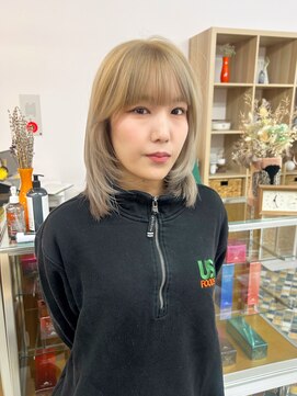 エルム 府中(yelm) ブリーチダブルカラーとミディアムレイヤーカット