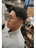 フォーコーナーズカットショップスリーセント 栄(FourCornersCutShop 3/cent)&nbsp;ローフェード