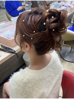 アップスニニー(up's niny)の写真/【新宿駅徒歩5分】当店自慢のフルメイクで自分史上最高に可愛いを演出!大切なイベントライフを応援します♪