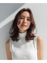 フェイムズ(FAMES)&nbsp;軽やかに揺れる大人のレイヤーミディ