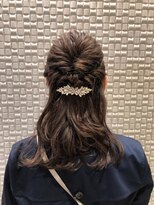 【新宿 neolive】きれいめハーフアップ