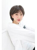 耳かけショートボブ