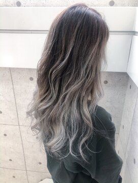 アオ(AO) グラデーションカラー