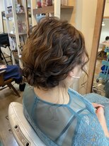 ロカット サロン(Roquat Salon)&nbsp;ふわふわシニヨンアレンジ【ヘアセット　立川/立川南/八王子】