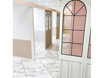 全席個室型美容室　Rue D'or 可児店【リュドール】