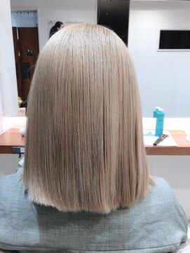 アッシュ 荻窪店(Ash) ホワイトカラー