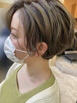 ウイバイファースト(u'i by first) ２０代３０代４０代オトナ可愛いショートレイヤーミントアッシュ