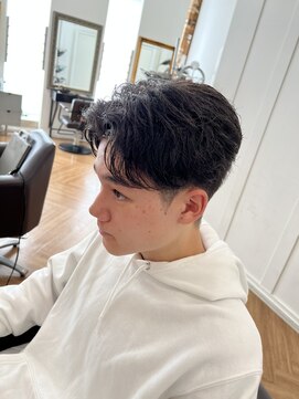 コワファースト  させぼ五番街店(COIFF1RST) センターパート☆