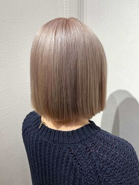 カルテット(Quartetto) 黒髪/前髪パーマ/グレーベージュ/レイヤーロング/インナーカラー