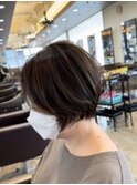 ショートボブ