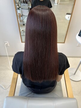 グランツ(Glanz) 艶カラー／ワインレッドカラー/髪質改善／大和八木