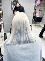 コル(col oodori)&nbsp;ホワイトブロンドインナーブルー