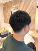 メンズの骨格を知り尽くした、立体刈り上げ