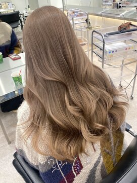 サンク 原宿 表参道(cinq) 表参道ベージュカラー顔まわりレイヤーミルクティーケアブリーチ