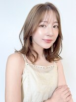 ファナ(fha-na)&nbsp;☆ 韓国風 ミディアムレイヤー シースルーバング☆イメチェン