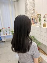 リル(re'll)&nbsp;《花屋併設》重く見えない暗染め