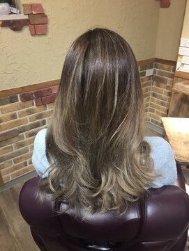 ホリデイ ヘアー(HORIDAY HAIR) なにそのいろ～？！カワイイんだけど～第２弾