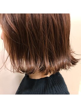 ドクターズサロン レラパール 【Lela Pearl 高知】外ハネ×切りっぱなし