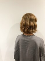 ウィ ラグゼ 北千住店(Oui luxe)&nbsp;ギラつきを抑えた金髪◎ 【 北欧風ブロンドゴールド 】