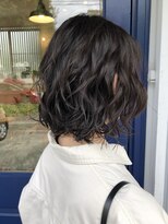 ヘアーサロン ビー(hair salon b.)&nbsp;ミディアムパーマ　前上がり　スパイラル　レイヤーボブ