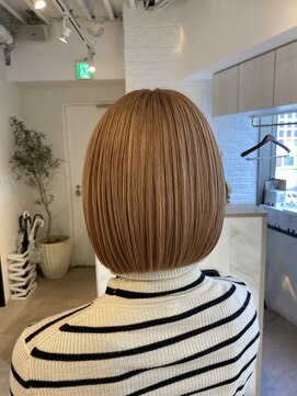 ムク 新宿(muc) ハイトーンボブ