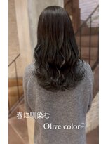 エルト 四条烏丸(elto)&nbsp;トレンドヘア★★Olive gray★★《下岡優花》