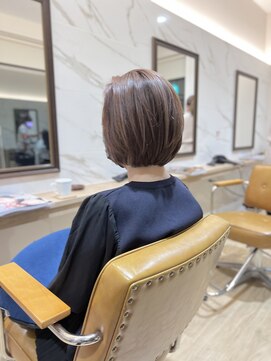 ラポールヘアー(rapport hair) かき上げボブ×前髪なし＊