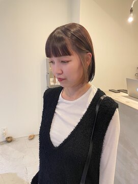 シータ(CITA) ボブ×イヤリングカラー