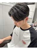 【耳上スッキリ】センターパート×強めニュアンスパーマ