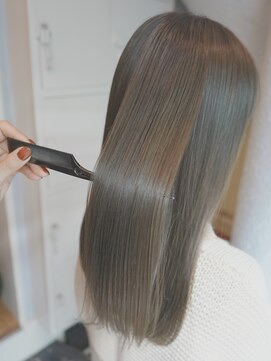 ディライト(Delight) シルクトリートメント 縮毛矯正 髪質改善