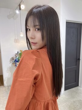 ビビバイベル(BiVi by BHEL) グレージュミルクティーベージュカラー韓国レイヤーカット桑名