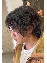 ランズ(LANDS)&nbsp;メンズカット　スパイラルパーマ　【韓国ヘア 大阪 梅田】