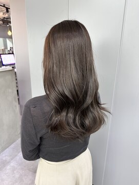 アンルポン 梅田(un le pont) 【un le pont梅田】柔らかベージュ