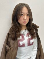 ダズリングディア(Dazzling Deer)&nbsp;オリーブベージュ／透明感カラー／レイヤーカット／ミディアム