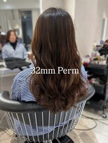 ユーフォリア 池袋東口駅前店(Euphoria)&nbsp;12/20までトリートメント付き☆32ミリコテ巻き風パーマ