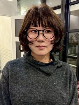 ナービス(NARVIS) 顔まわりカット/ショートボブ/個性的デザインカット