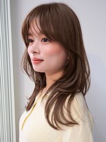 ラフ フロム ガーデン(Laf from GARDEN)&nbsp;くびれミディアム/レイヤー/顔周り/小顔/ベージュ/20代30代