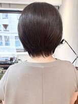 ノル(Knoll)&nbsp;小顔にみえるショートレイヤーカット【30代、40代、50代、銀座】