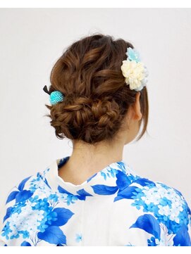 フルブルーム(fullbloom) [full bloom/西八王子]シニヨン ヘアアレンジ