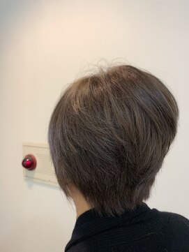 ベルナ(BELUNA) 魅せ髪☆後ろ姿シリーズ  ボリュームアップショート